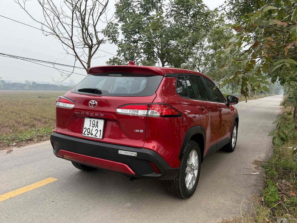 Toyota Corolla Cross 2021 Đỏ 35000 km. Mua bán Ô tô tại Huyện Ba Vì Hà Nội được đăng bởi Phùng Văn Phúc hình 1