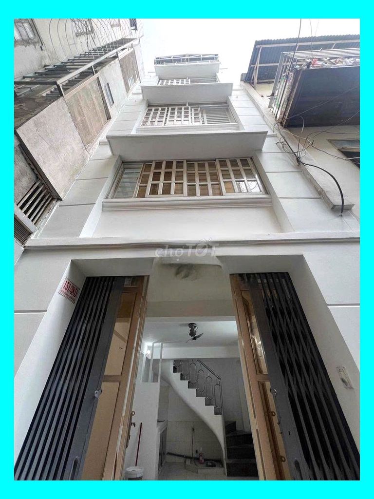 Rent · 3 bd · 18 м² · Quận Phú Nhuận, ул. Đường Huỳnh Văn Bánh