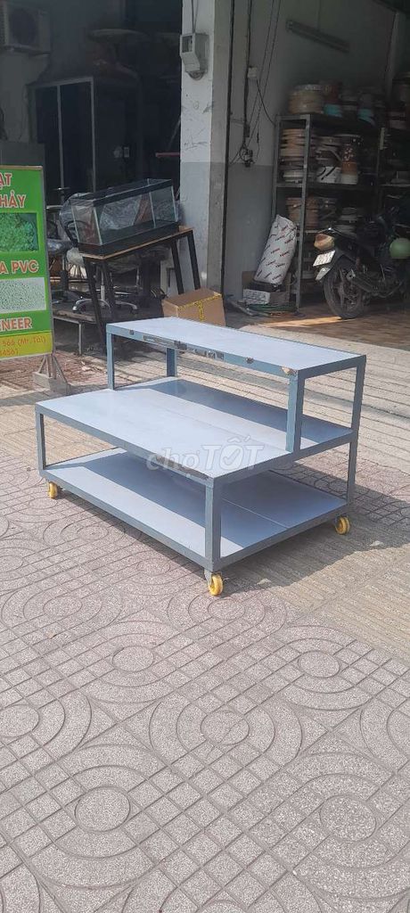 Kệ bán trái cây...kệ bán hàng hóa. Mua bán Tủ, kệ gia đình tại Quận 11 Tp Hồ Chí Minh được đăng bởi NỘI THẤT VĂN PHÒNG GIA THÀNH  hình 1