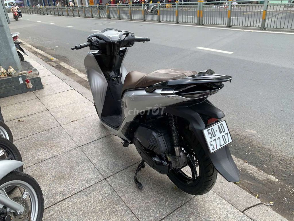 Honda SH 150 ABS 2021 Серебристый Б/У