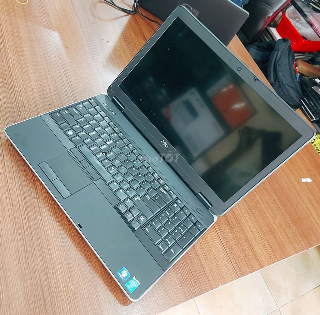 Dell Latitude 6530/ i7-3720QM/ Ram 8GB/ SSD 256GB