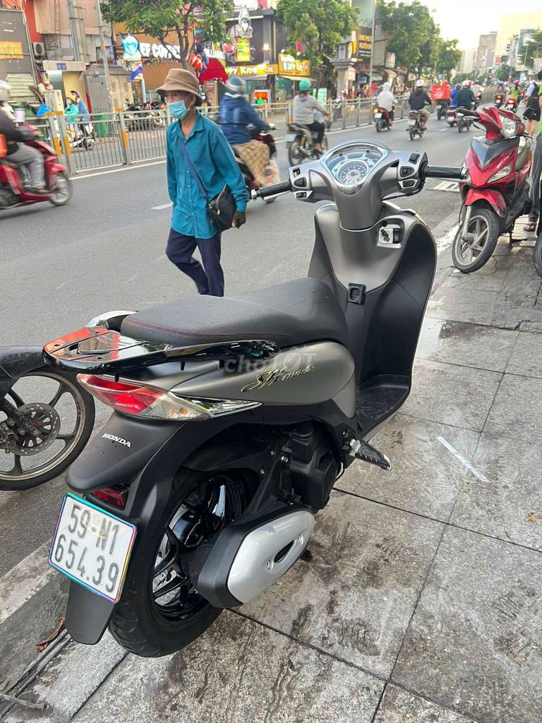 Honda SH mode 2015 mới 90% Bstp chính chủ. Mua bán Xe máy tại Quận Tân Phú Tp Hồ Chí Minh được đăng bởi Tuanduy hình 3