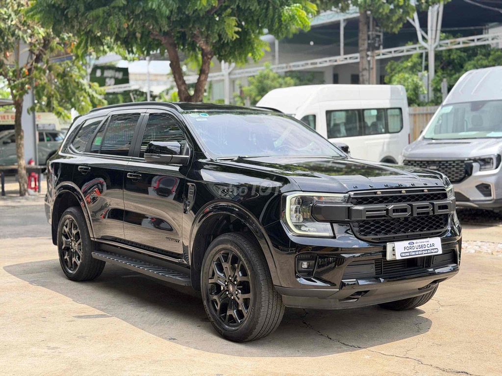 Ford Everest Sport Trả Trước ~ 200tr Nhận Xe