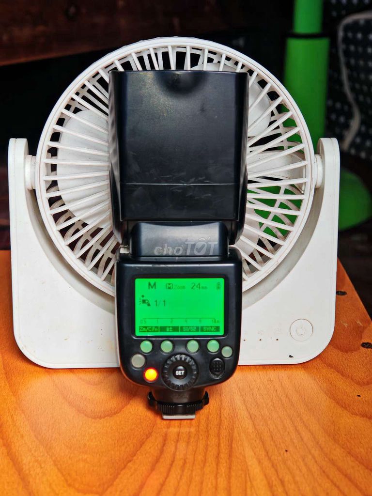 Đèn flash Godox V860 II Đen Đã sử dụng. Mua bán Máy ảnh, Máy quay tại Thành phố Huế Thừa Thiên Huế được đăng bởi Tạp Hóa Zii hình 1