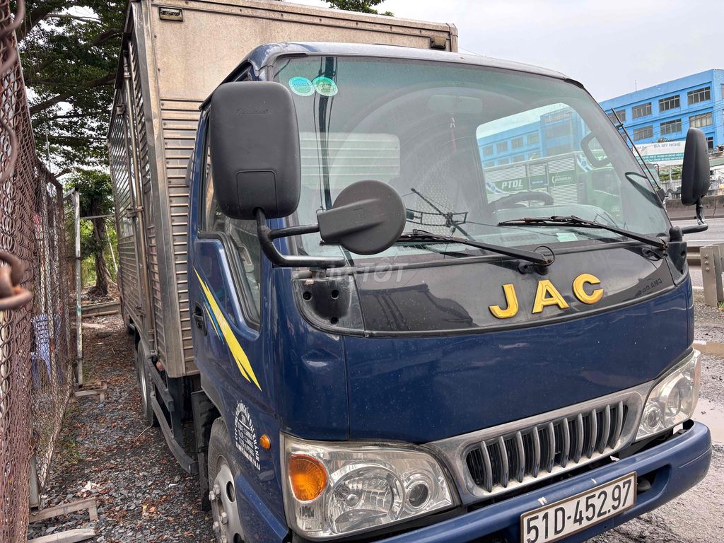 jac 2,4t đời 2017 thùng kín 3,8*1,8*1,8 mlanh. Mua bán Xe tải, xe ben tại Huyện Bình Chánh Tp Hồ Chí Minh được đăng bởi Vi hình 2