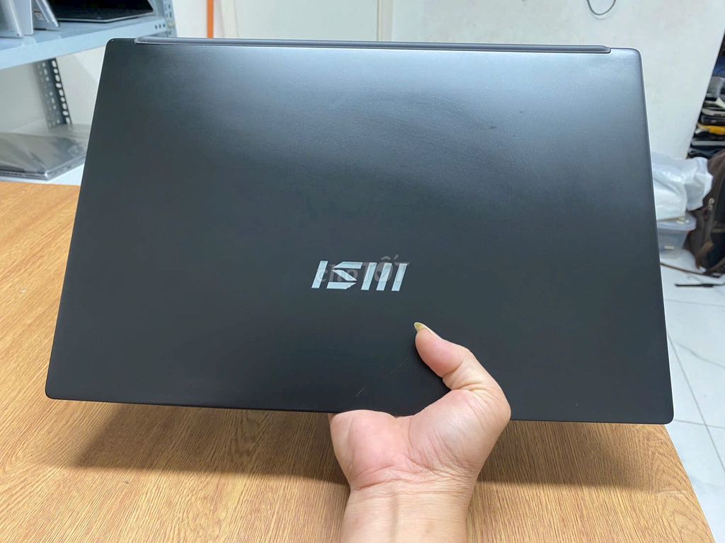 🐲MSI Modern 15 i7 1255U/16/512 15"6 IPS FHD Còn BH. Mua bán Laptop tại Quận Bình Thạnh Tp Hồ Chí Minh được đăng bởi Nguyễn Công Lý hình 1