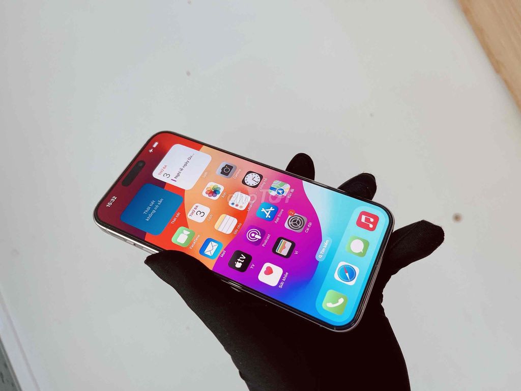 iPhone 15 Pro Max Trắng 256G Mỹ 99% pin rin. Mua bán Điện thoại tại Quận Hải Châu Đà Nẵng được đăng bởi Hoàng Anh Tuấn hình 1