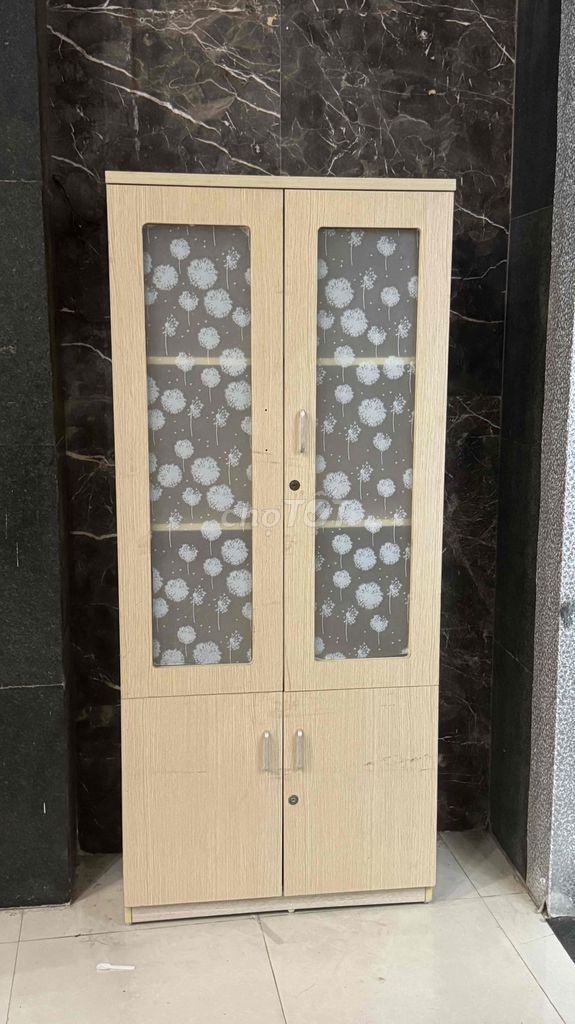 Tủ tài liệu gỗ vàng nhạt. Mua bán Đồ dùng văn phòng tại Quận Đống Đa Hà Nội được đăng bởi Anh hình 1