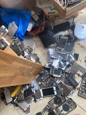 Màn hình iphone 7 plus 8 plus bể kính chữa cháyok. Mua bán Linh kiện (RAM, Card...) tại Quận Tân Phú Tp Hồ Chí Minh được đăng bởi Min Min