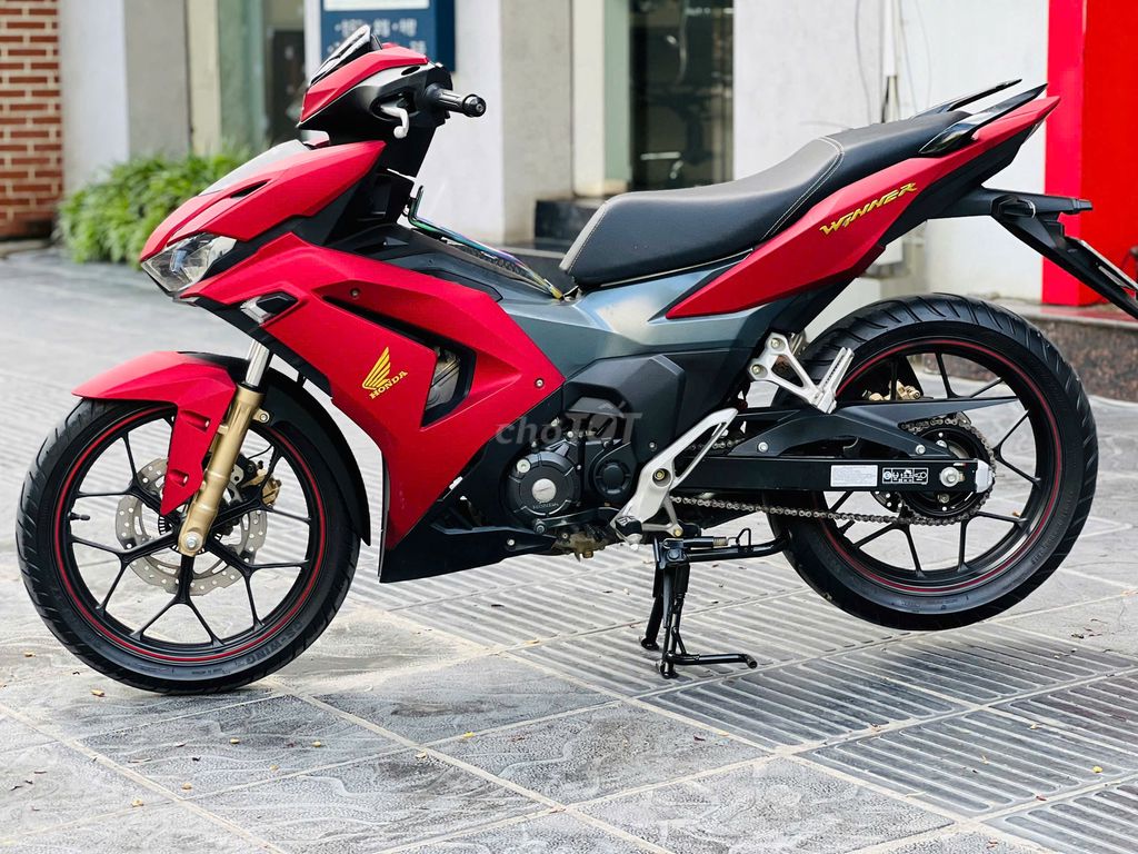 Honda winner v3 đỏ nhám  Siêu Lướt Bao Zin. Mua bán Xe máy tại Quận Cầu Giấy Hà Nội được đăng bởi TUẤN MINH hình 5