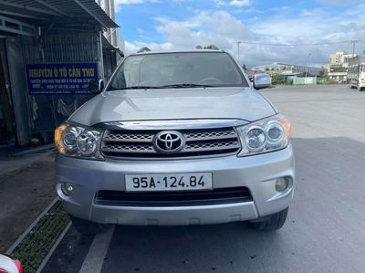 Fortuner máy dầu đk 2010. Mua bán Ô tô tại Quận Ninh Kiều Cần Thơ được đăng bởi Tân Cần Thơ