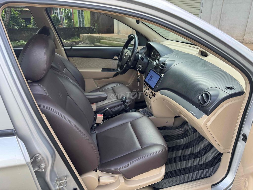 Chevrolet Aveo 2016 LT 1.5 - 120000 km. Mua bán Ô tô tại Huyện Thạch Thành Thanh Hóa được đăng bởi Phạm Nam hình 10