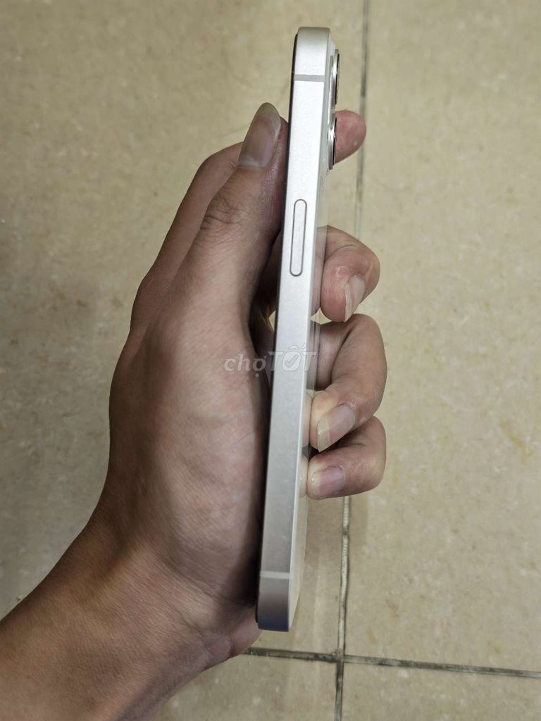 Apple iPhone 13 128GB Trắng. Mua bán Điện thoại tại Quận Tân Phú Tp Hồ Chí Minh được đăng bởi Trình hình 1