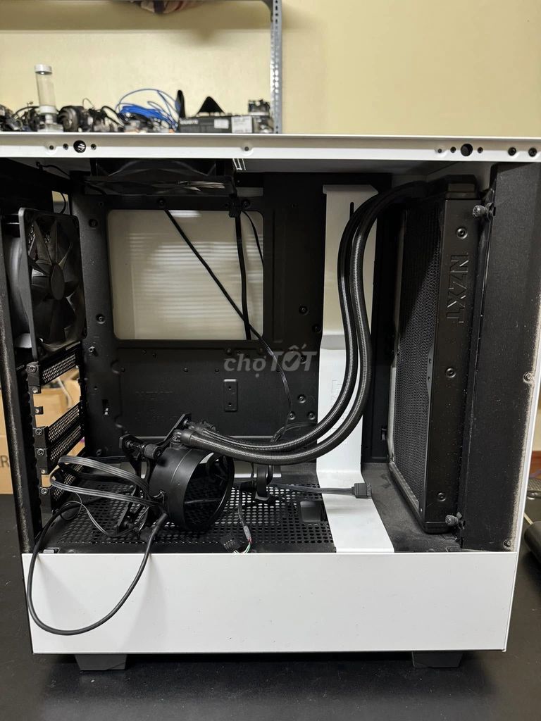 Thanh lý vỏ và tản nước NZXT