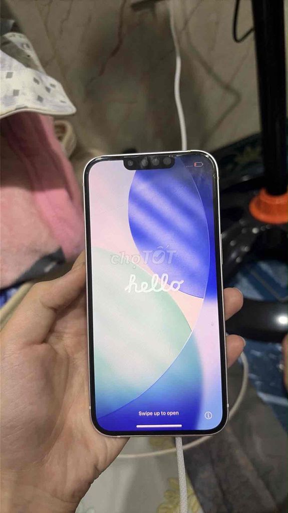 Apple iPhone 13 Hồng. Mua bán Điện thoại tại Quận Liên Chiểu Đà Nẵng được đăng bởi Lê Văn Bin hình 1
