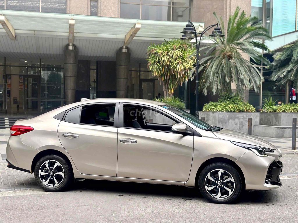 Toyota Vios 2023 1.5G Vàng cát siêu đẹp lướt. Mua bán Ô tô tại Quận Cầu Giấy Hà Nội được đăng bởi Cao Quý hình 3