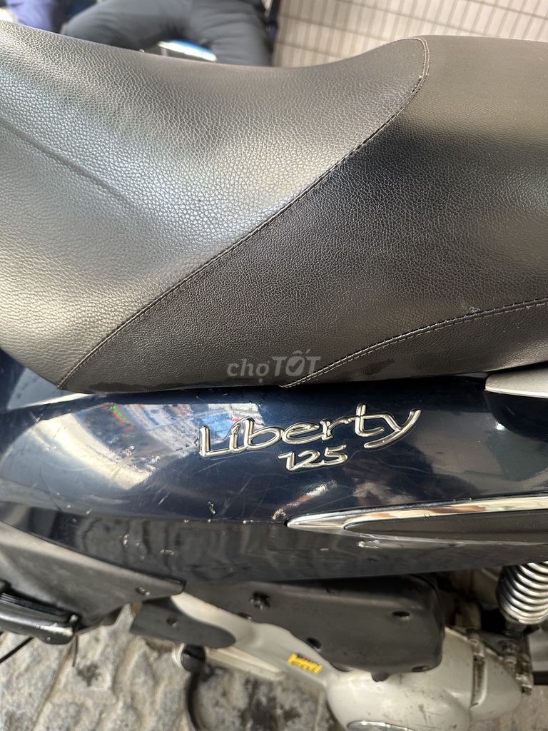 Piaggio Liberty 125 итальянской сборки, зеленый, 30 000 км
