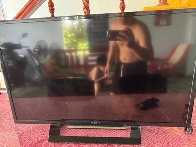 tivi sony 32in + kiwi box. Mua bán Tivi, Âm thanh tại Thị xã Điện Bàn Quảng Nam được đăng bởi Xuân Trí