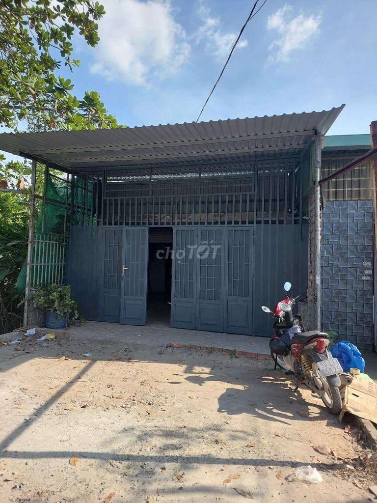 Bán Kho Diện Tích 200m2 Đa Phước Bình Chánh Giá 3tỷ600triệu