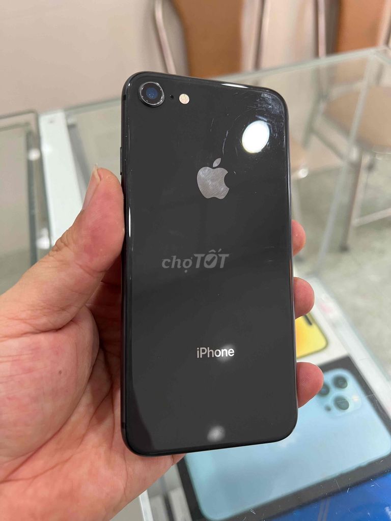 Apple iPhone 8 Đen Đã sử dụng pin 100%. Mua bán Điện thoại tại Thành phố Bến Tre Bến Tre được đăng bởi Huynh Giang hình 1