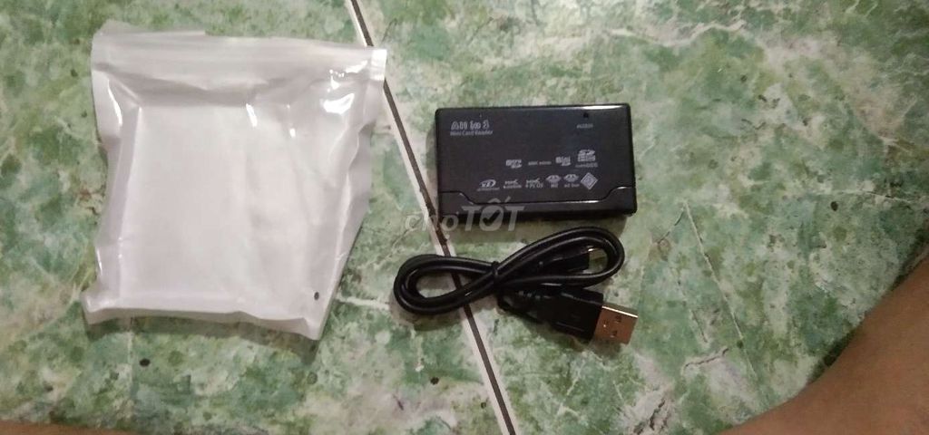 Đầu đọc thẻ nhớ Đa năng đọc được tất cả thẻ nhớ. Mua bán Phụ kiện (Màn hình, Chuột...) tại Quận Tân Phú Tp Hồ Chí Minh được đăng bởi Khang Ngô hình 1