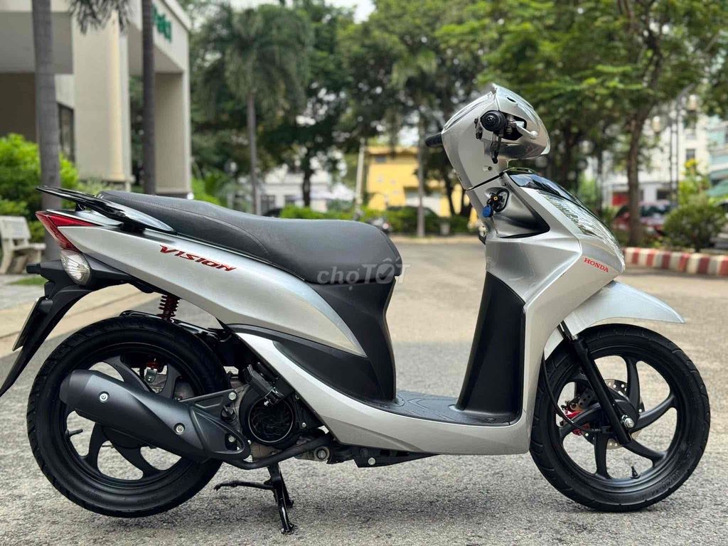 💥Honda Vision 2011 BSTP nguyên zin full mới. Mua bán Xe máy tại Quận 12 Tp Hồ Chí Minh được đăng bởi XE MÁY HẢI THANH hình 4
