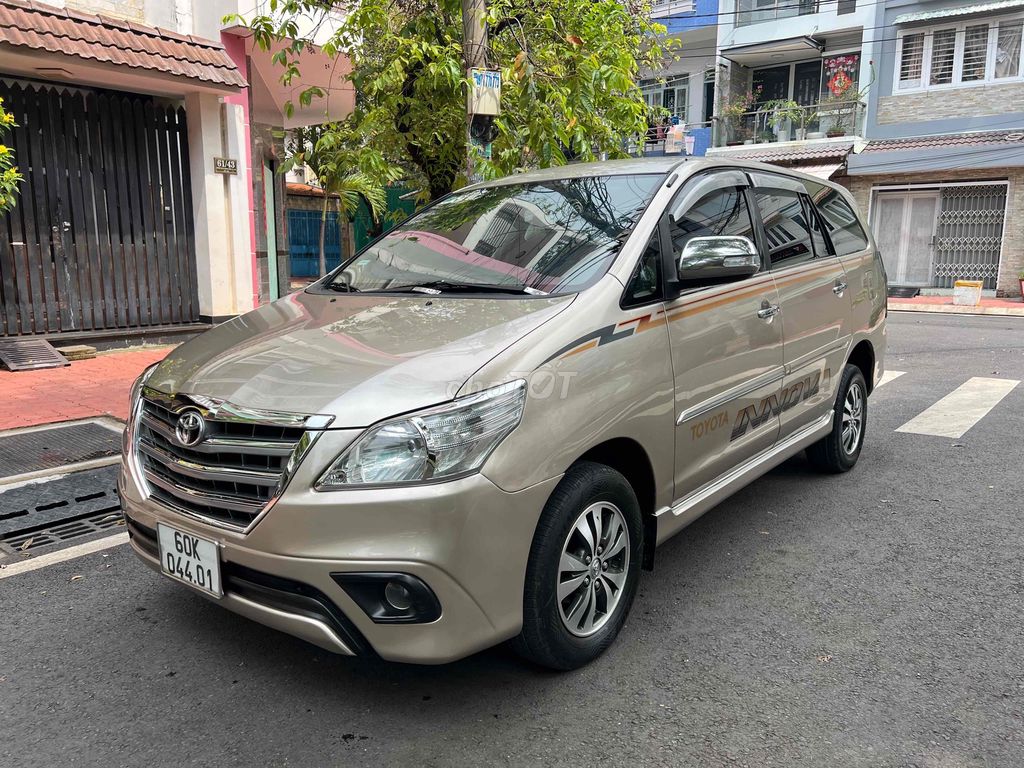 Toyota Innova 2015 - 138000 km. Mua bán Ô tô tại Quận 8 Tp Hồ Chí Minh được đăng bởi Sang giau hình 4