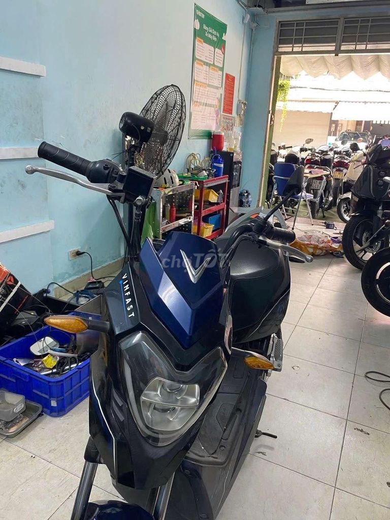 Xe máy điện VinFast Impes Xanh đen. Mua bán Xe điện tại Quận Tân Bình Tp Hồ Chí Minh được đăng bởi EVBATTERY hình 2