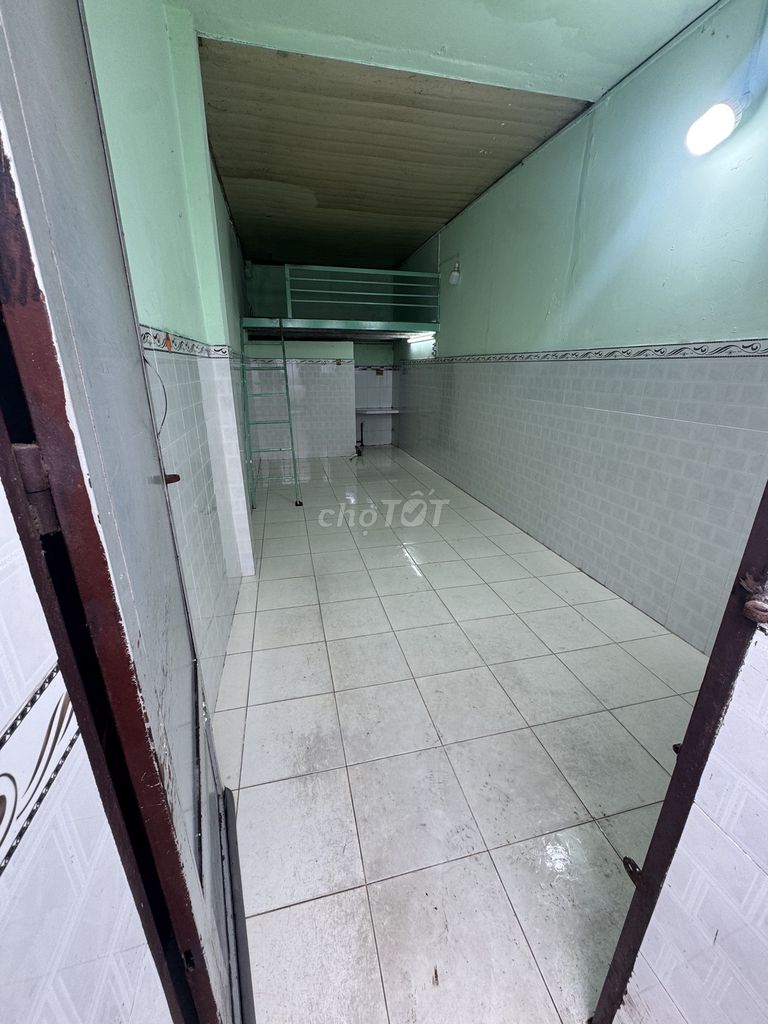 Phòng trọ siêu rộng, yên tĩnh, đối diện Đại Học Luận Quốc Lộ 13