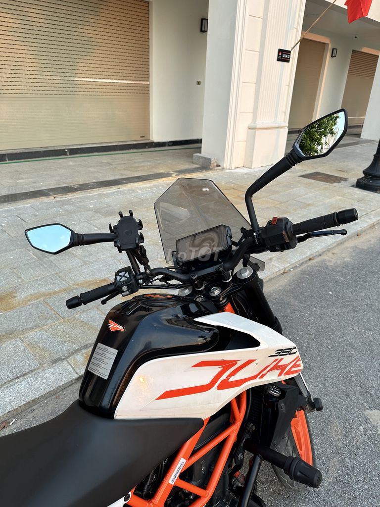 Xe Naked Bike KTM Duke 390 2019 Trắng Cam Mới 95%. Mua bán Xe máy tại Quận Bắc Từ Liêm Hà Nội được đăng bởi Nguyễn Tiến Nam hình 5