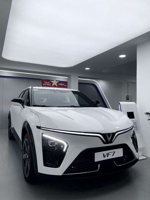 VinFast VF7 Plus Trắng. Mua bán Ô tô tại Thành phố Thủ Đức Tp Hồ Chí Minh được đăng bởi Phương Anh VF Thủ Đức  hình 1