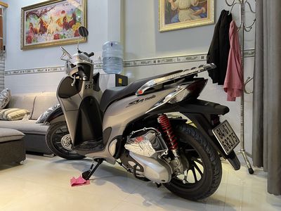 Sh Model 2021 bản đặc biệt chính chủ cần bán lại. Mua bán Xe máy tại Huyện Hóc Môn Tp Hồ Chí Minh được đăng bởi Ngân