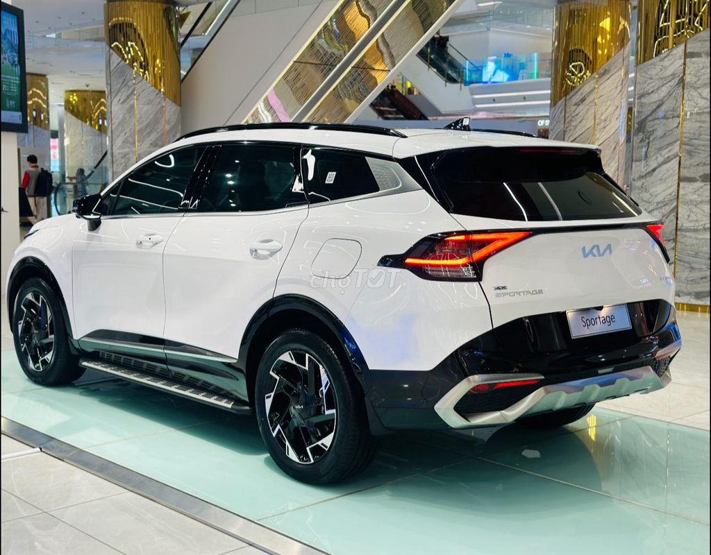 KIA SPORTAGE 2025. Mua bán Ô tô tại Quận 7 Tp Hồ Chí Minh được đăng bởi Tú Mada Kia Phú Mỹ Hưng hình 5