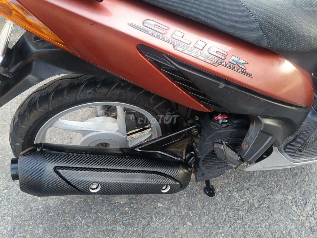 Honda Click màu Đỏ cam. Mua bán Xe máy tại Huyện Lấp Vò Đồng Tháp được đăng bởi Huynh Kiệt hình 6