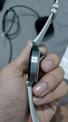 Watch 4 classic 46mm. Mua bán Thiết bị đeo thông minh tại Thành phố Bắc Ninh Bắc Ninh được đăng bởi Nguyễn Ngọc Toản