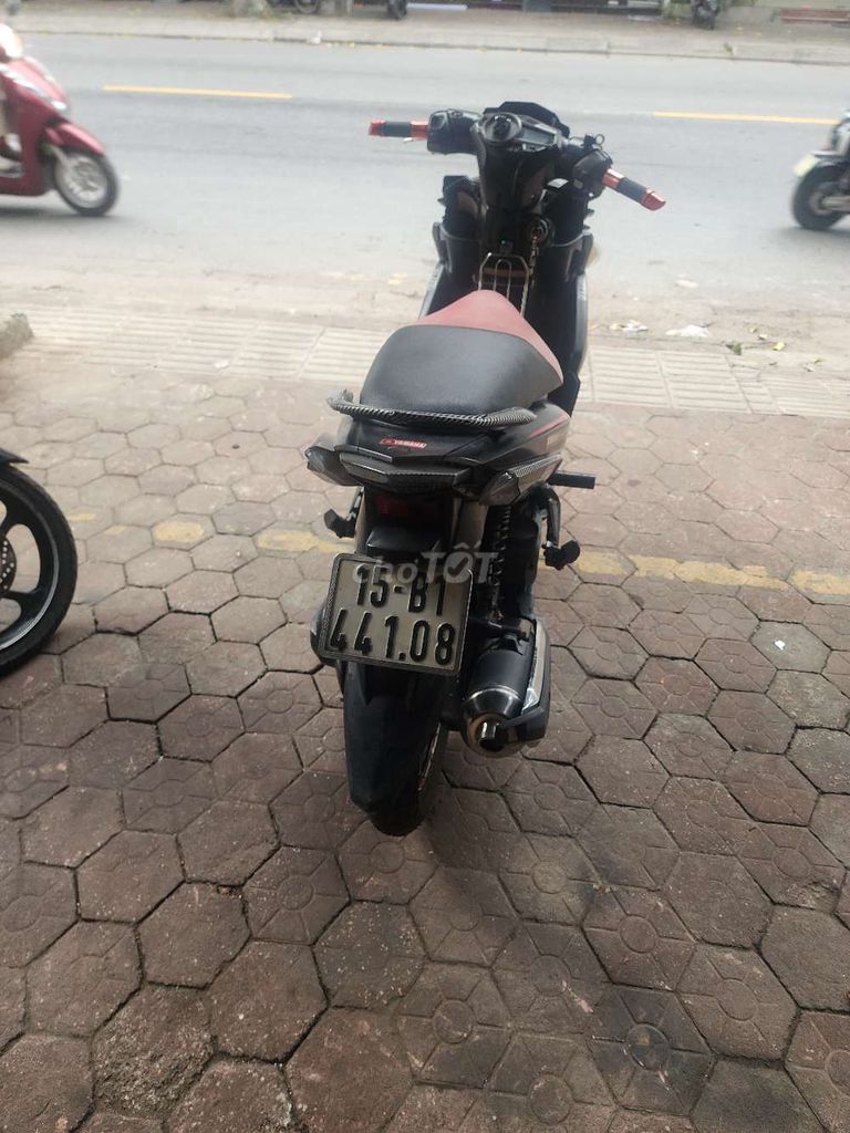 Cần bán xe như hình máy zin kim phun xăng điện tử. Mua bán Xe máy tại Quận Kiến An Hải Phòng được đăng bởi Hà Minh Tuấn hình 4