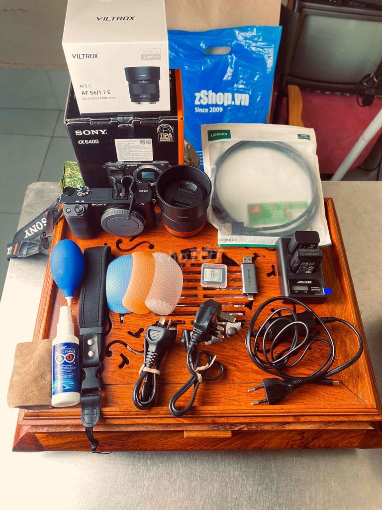 Máy ảnh Sony A6400 Viltrox 56mm f/1.7 Đen Like new. Mua bán Máy ảnh, Máy quay tại Thành phố Sóc Trăng Sóc Trăng được đăng bởi Le hai duong hình 1