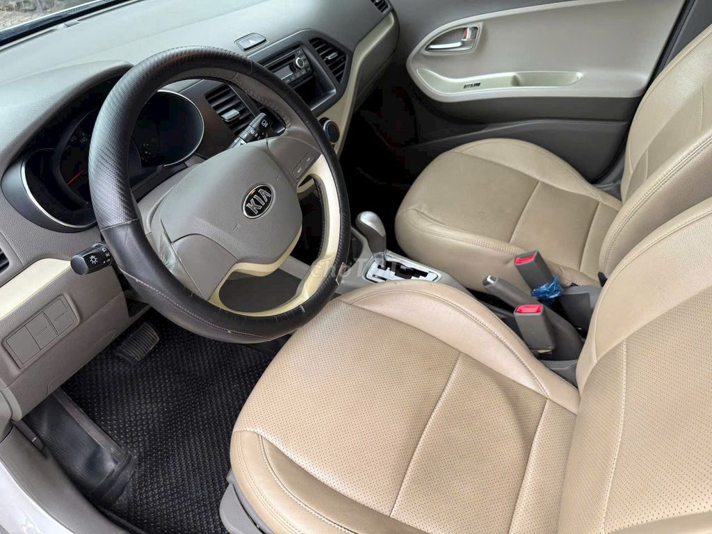 Cần bán xe gia đình. Mua bán Ô tô tại Thành phố Rạch Giá Kiên Giang được đăng bởi Dự Nguyễn hình 6