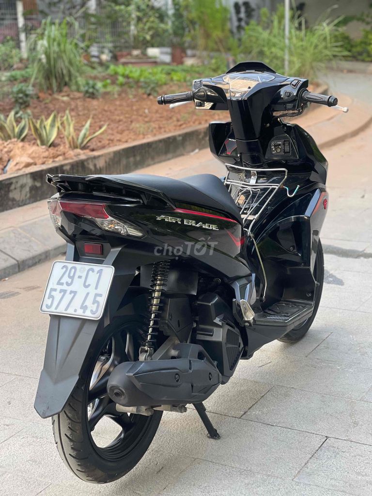 Honda Air Blade 2016 Đen. Mua bán Xe máy tại Quận Nam Từ Liêm Hà Nội được đăng bởi Xe Máy Đức Dũng hình 4