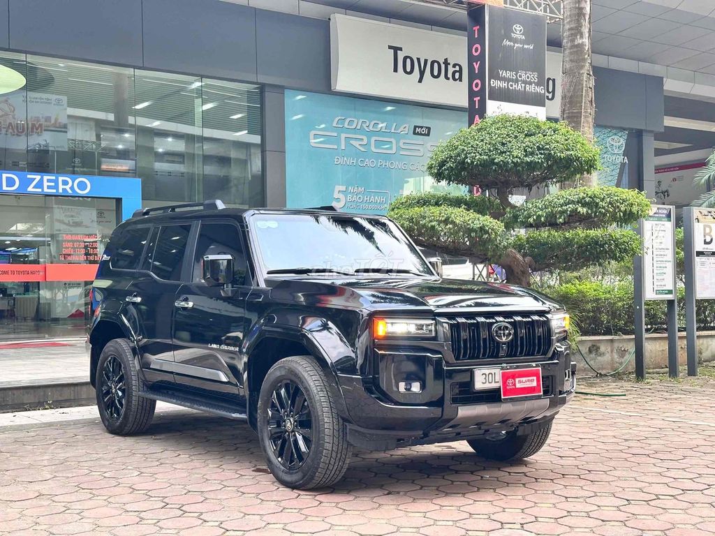 Toyota Landcruiser Prado LC250 2025 Черный 18 тыс. км