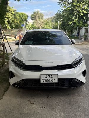 Kia K3 2023 Premium 1.6 AT - 15000 km. Mua bán Ô tô tại Quận Cẩm Lệ Đà Nẵng được đăng bởi Ngô Đình Bi