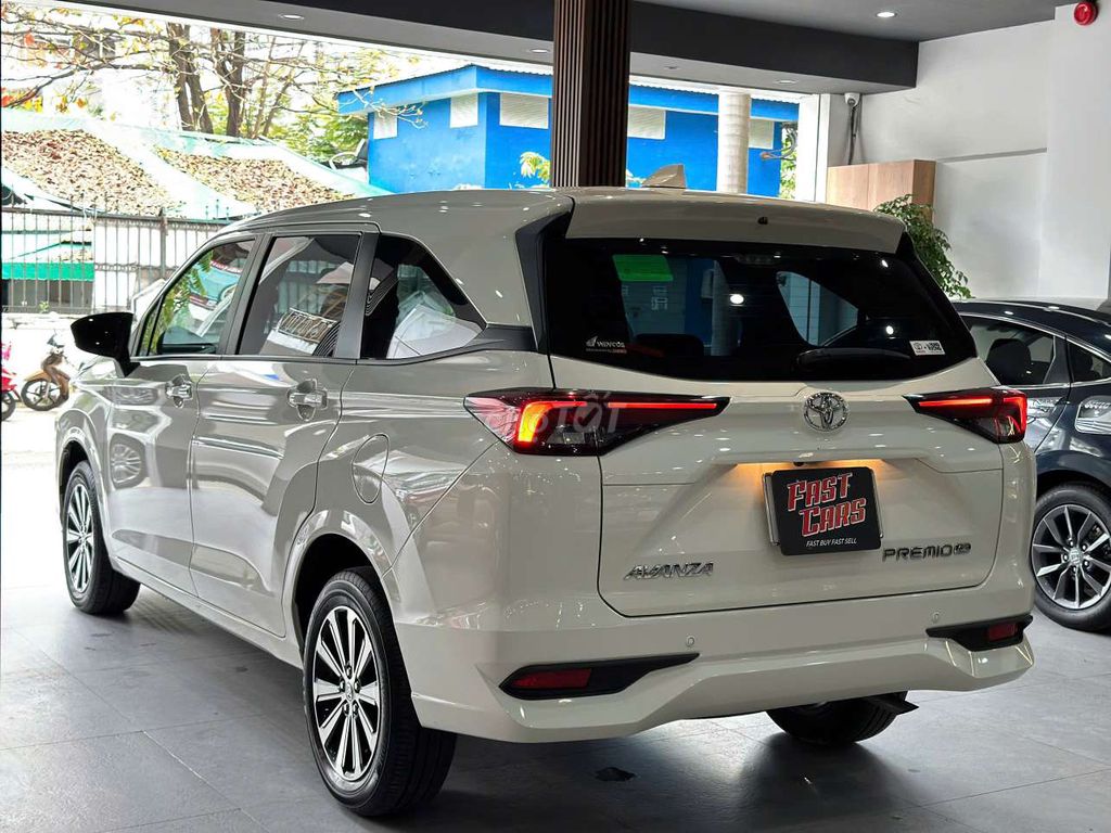 Toyota Avanza Premio 2023 1.5AT,màu trắng,24.000km. Mua bán Ô tô tại Quận Bình Tân Tp Hồ Chí Minh được đăng bởi Son Do hình 4