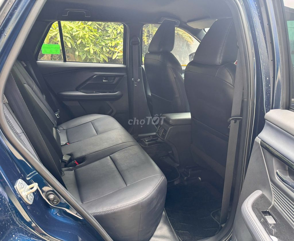 Toyota Yaris Cross 2024 -Giá thương lượng- Có Bank. Mua bán Ô tô tại Quận Gò Vấp Tp Hồ Chí Minh được đăng bởi Thanh Trang Toyota Sure hình 8