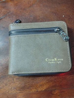 Ví da nam. Mua bán Túi xách tại Quận Cái Răng Cần Thơ được đăng bởi Hiệp lê