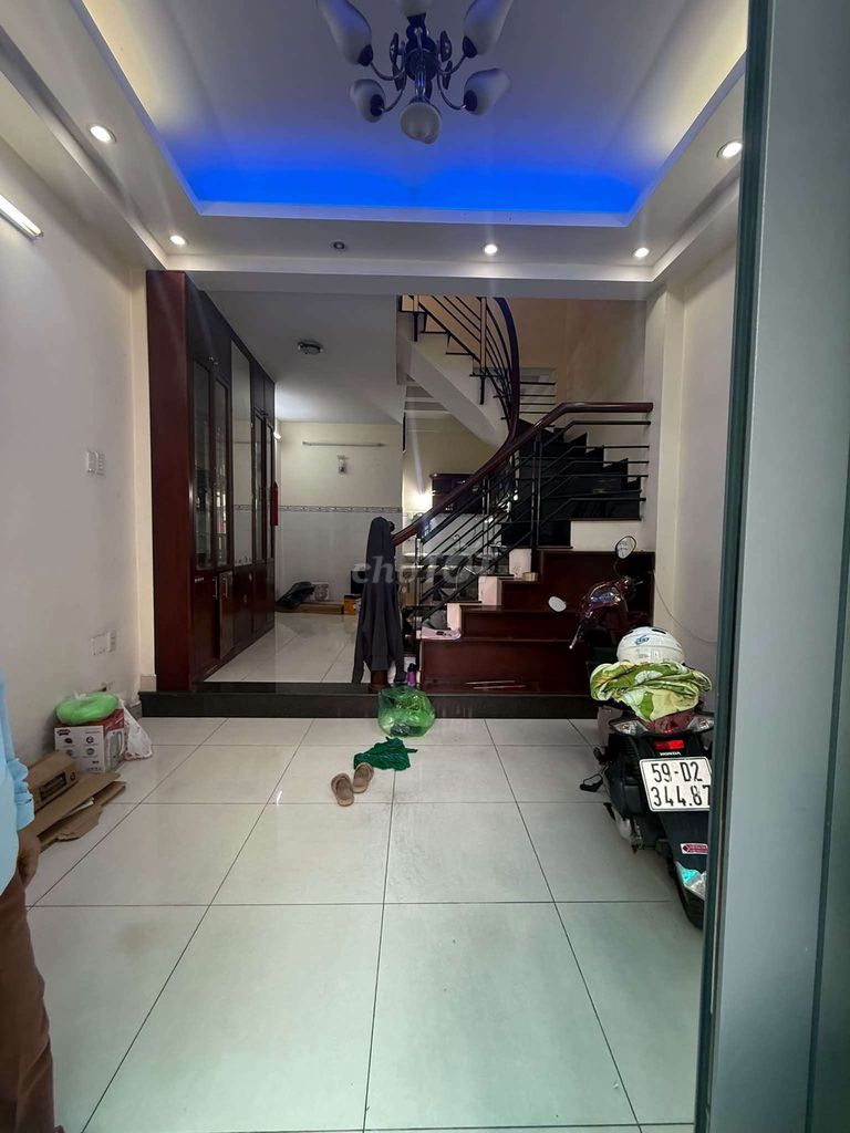 Аренда · 3 комн. · 40 м² · Quận Tân Phú, ул. Đường Bình Long