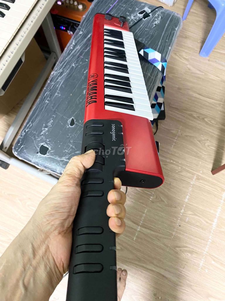 Đàn phím Yamaha SHS500 Đỏ. Mua bán Nhạc cụ tại Quận 1 Tp Hồ Chí Minh được đăng bởi Tran huy hình 1