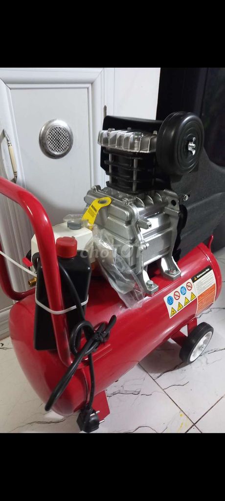 Máy bơm hơi 3hp màu Đỏ. Mua bán Đồ chuyên dụng, Giống nuôi trồng tại Quận 11 Tp Hồ Chí Minh được đăng bởi trung le hình 1