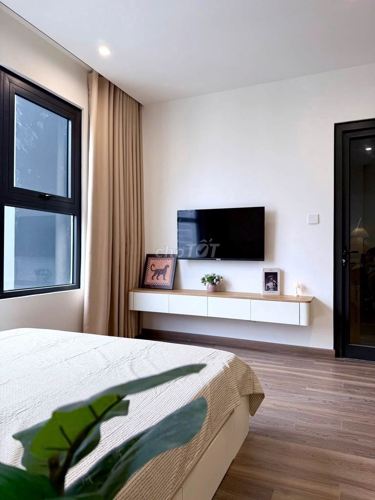 Студия с мебелью в VinHomes Ocean Park