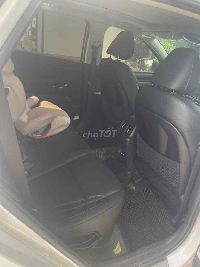 Hyundai Tucson 2025 1.6 Turbo - 4000 km. Mua bán Ô tô tại Thành phố Bắc Ninh Bắc Ninh được đăng bởi Nguyễn Đình Lộc hình 3