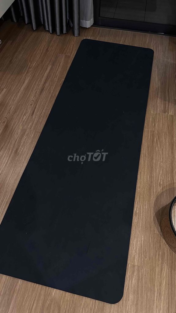 Thảm tập yoga Top Body Đen. Mua bán Đồ thể thao, Dã ngoại tại Huyện Thanh Trì Hà Nội được đăng bởi Yến Phương pass đồ xinh hình 1